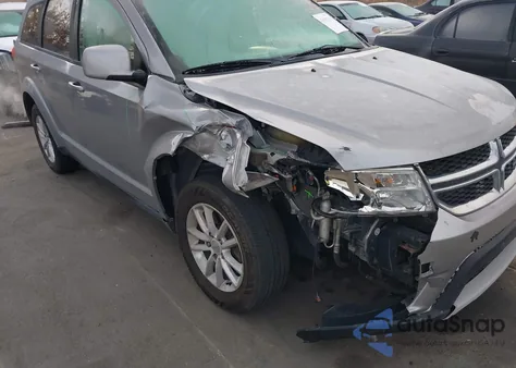 2017 Dodge Journey Sxt Awd z USA, uszkodzony, nr VIN 3C4PDDBG0HT575363